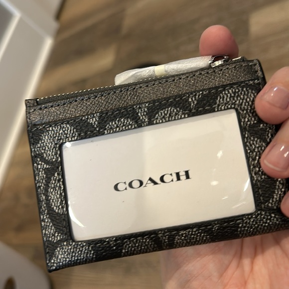 NWT Coach Crossbody Purse and ID Wallet Set! Black & Silver - Picture 12 of 13
